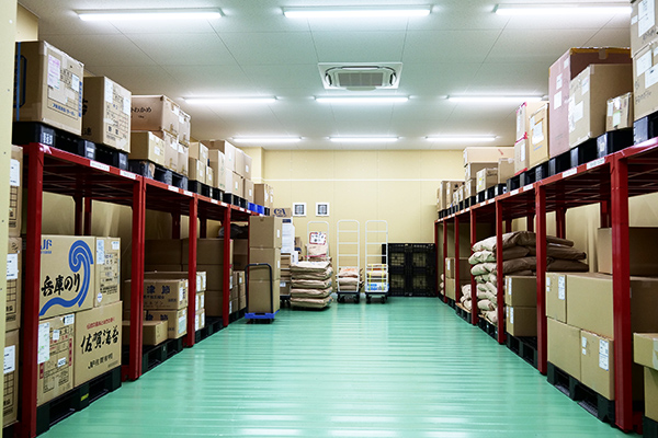 充填からお届けまで納期は最短2週間から